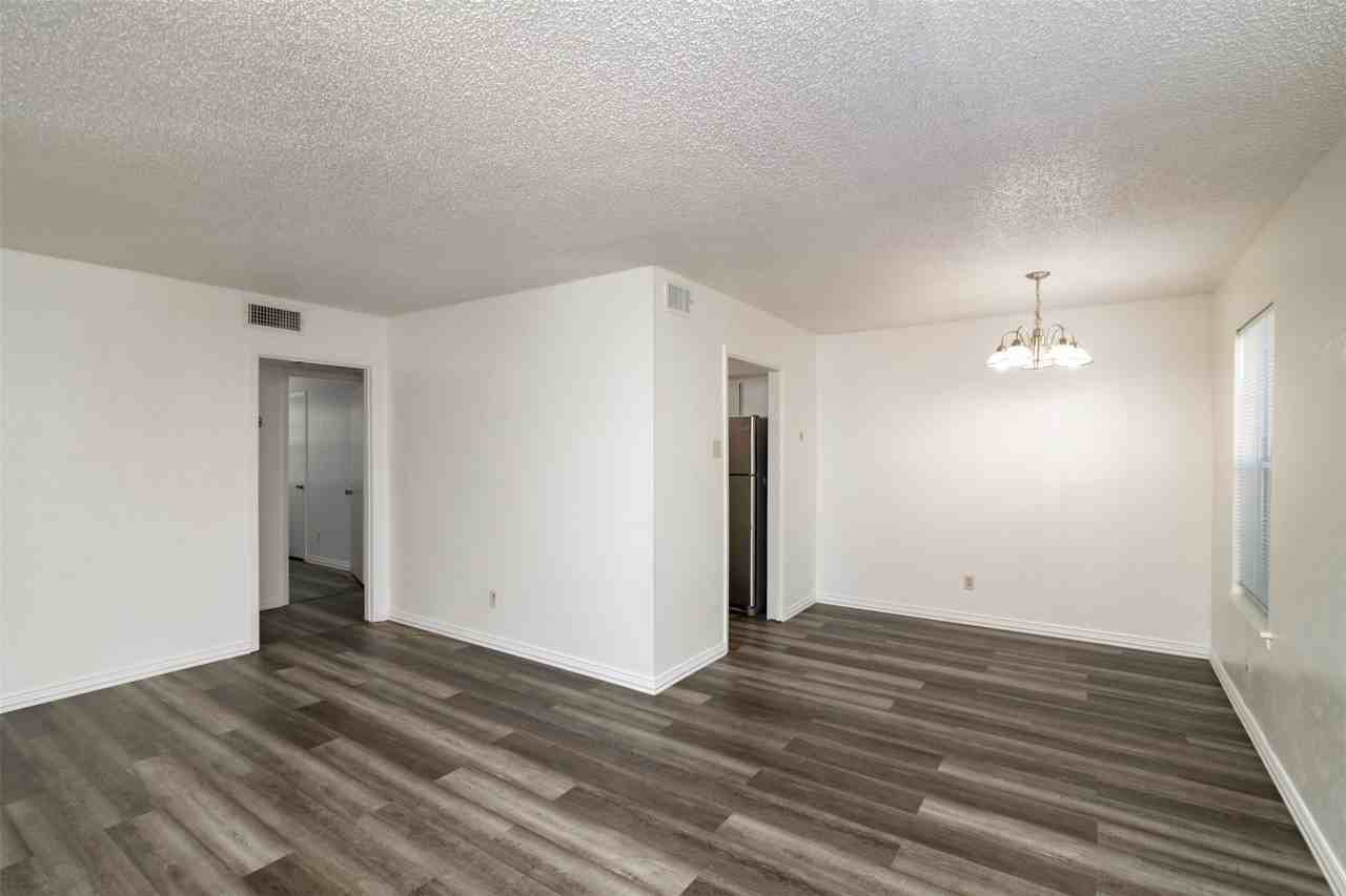 7060 Glenview Dr #82 - Photo 6 of 12