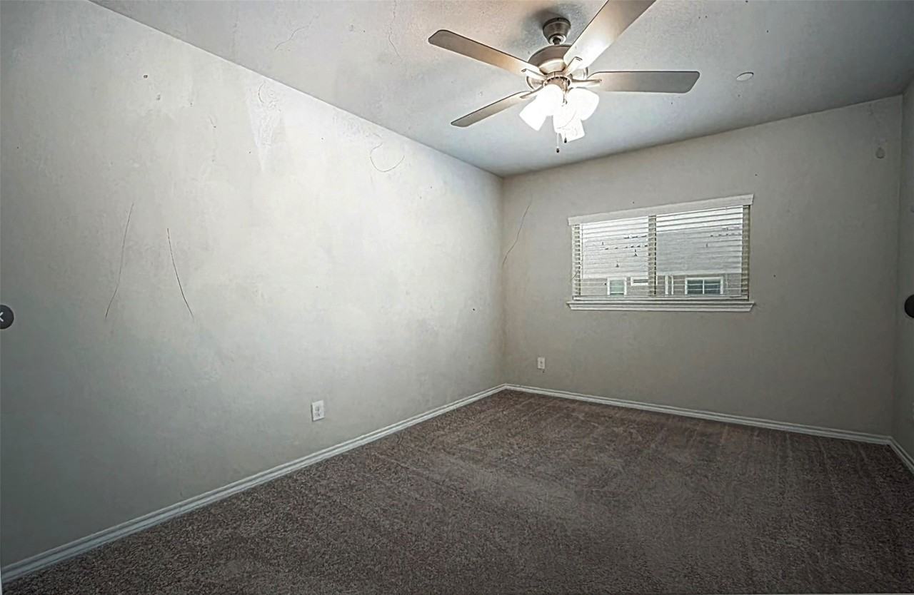 3317 Cricket Dr - Photo 4 of 5