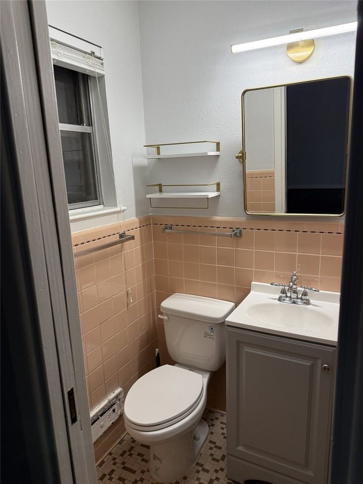 3501 Northwest Pkwy - Photo 6 of 11