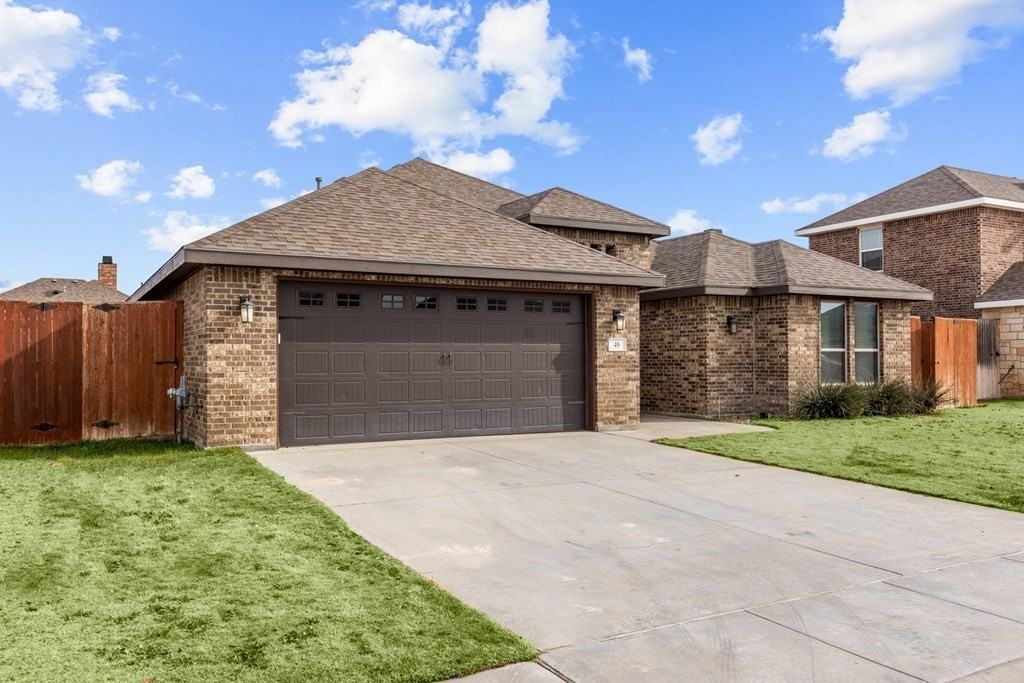 49 Berkshire Cir - Photo 2 of 23