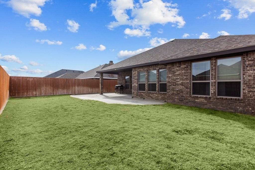 49 Berkshire Cir - Photo 4 of 23