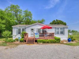 featured image of 340 N 84th St