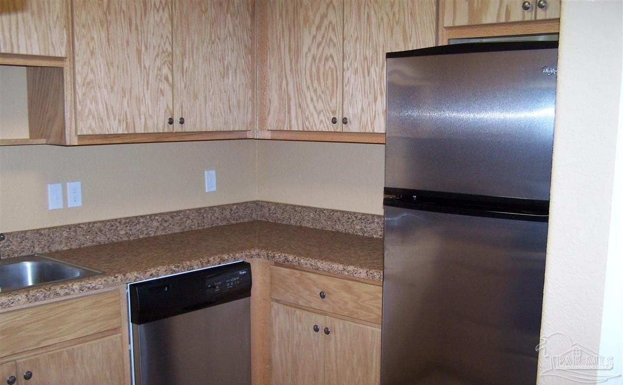 7071 Lake Joanne Dr #1C - Photo 4 of 8