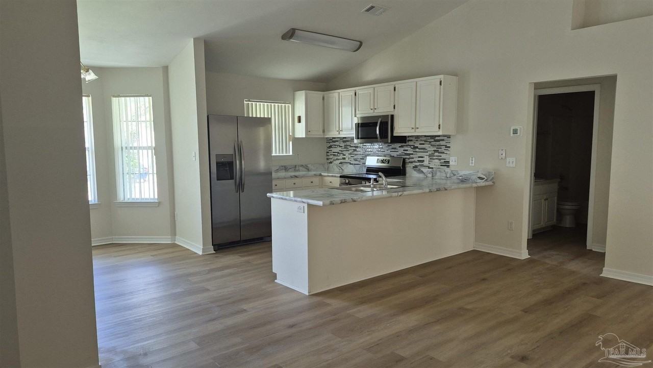7361 Chimney Pines Dr - Photo 4 of 19