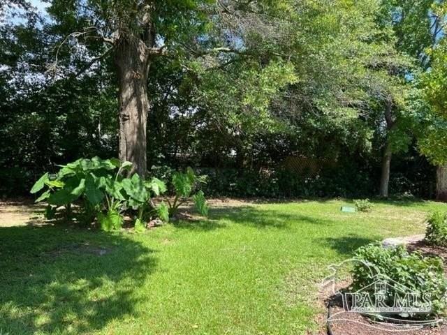 5565 San Gabriel Dr - Photo 2 of 5