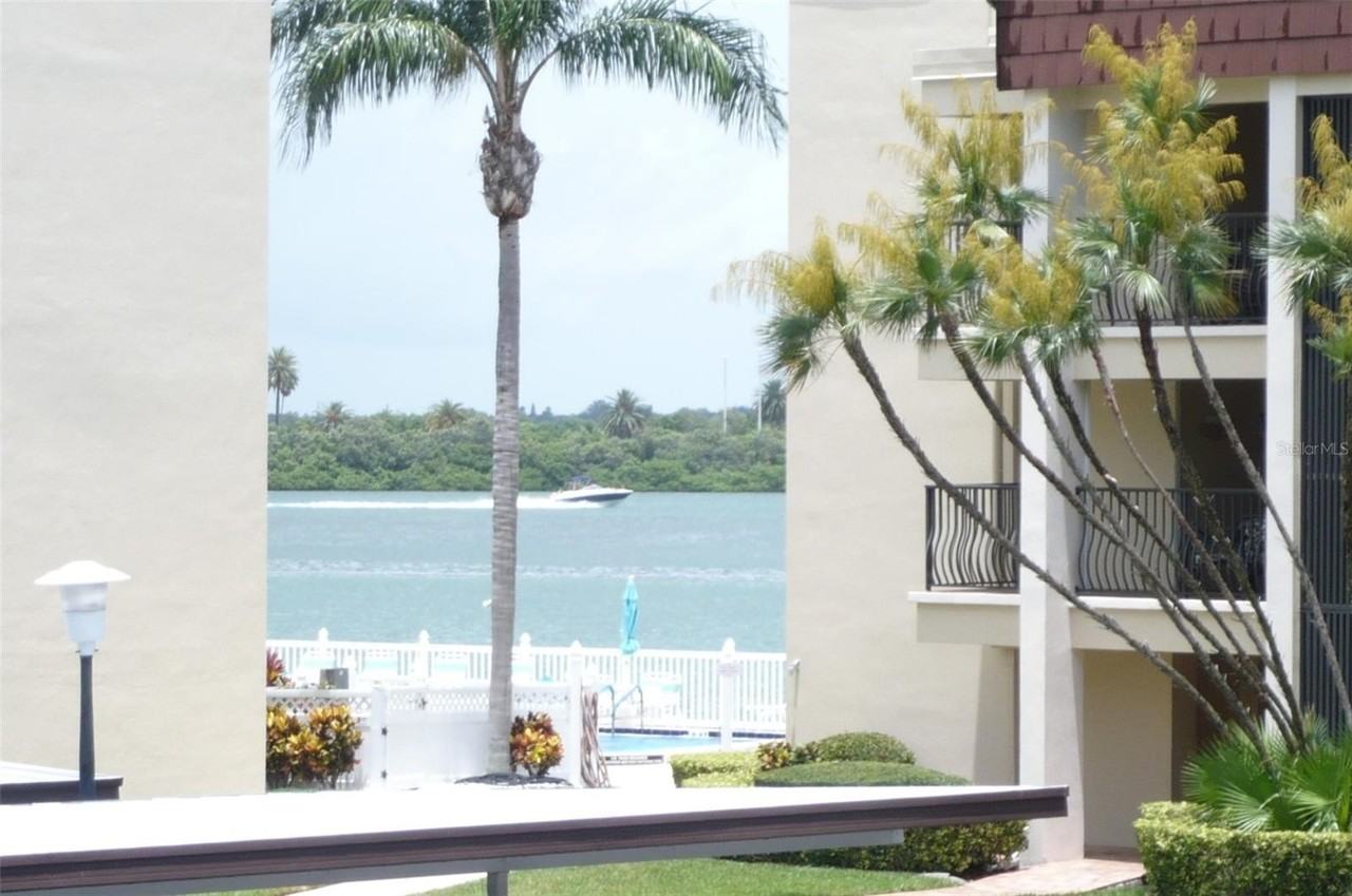 895 S Gulfview Blvd #203 - Photo 5 of 49
