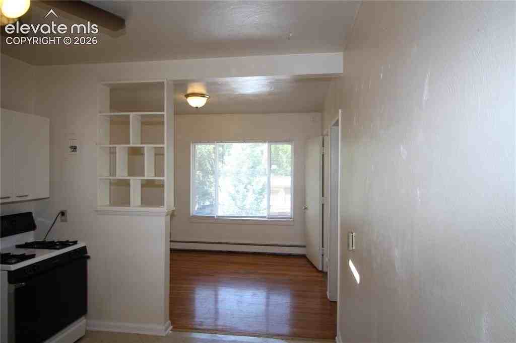 46 Park Ave #9 - Photo 4 of 27