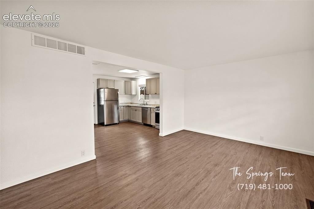 1216 Pando Ave - Photo 2 of 25