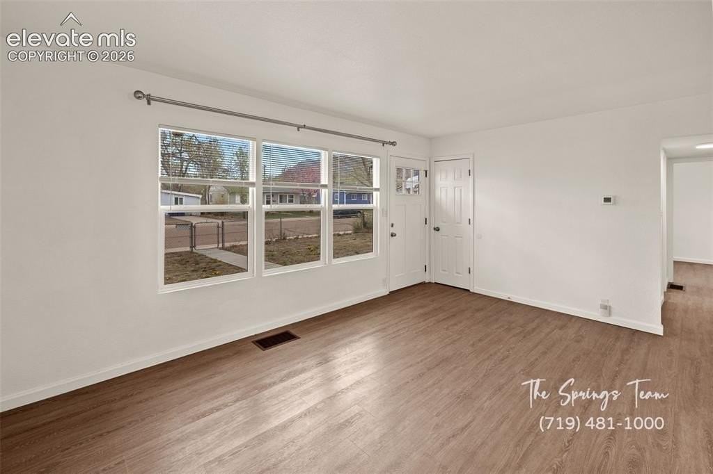 1216 Pando Ave - Photo 3 of 25