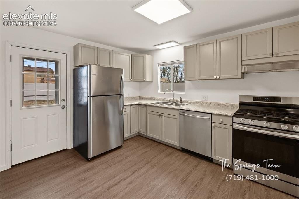 1216 Pando Ave - Photo 5 of 25