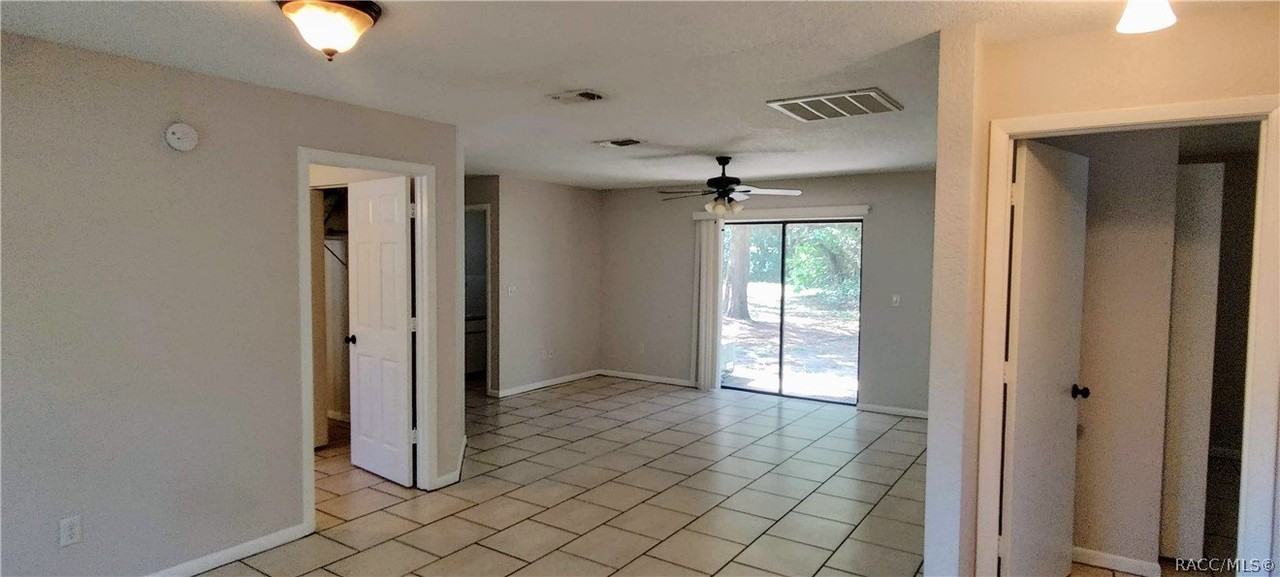 5356 W Customer Ct - Photo 5 of 11