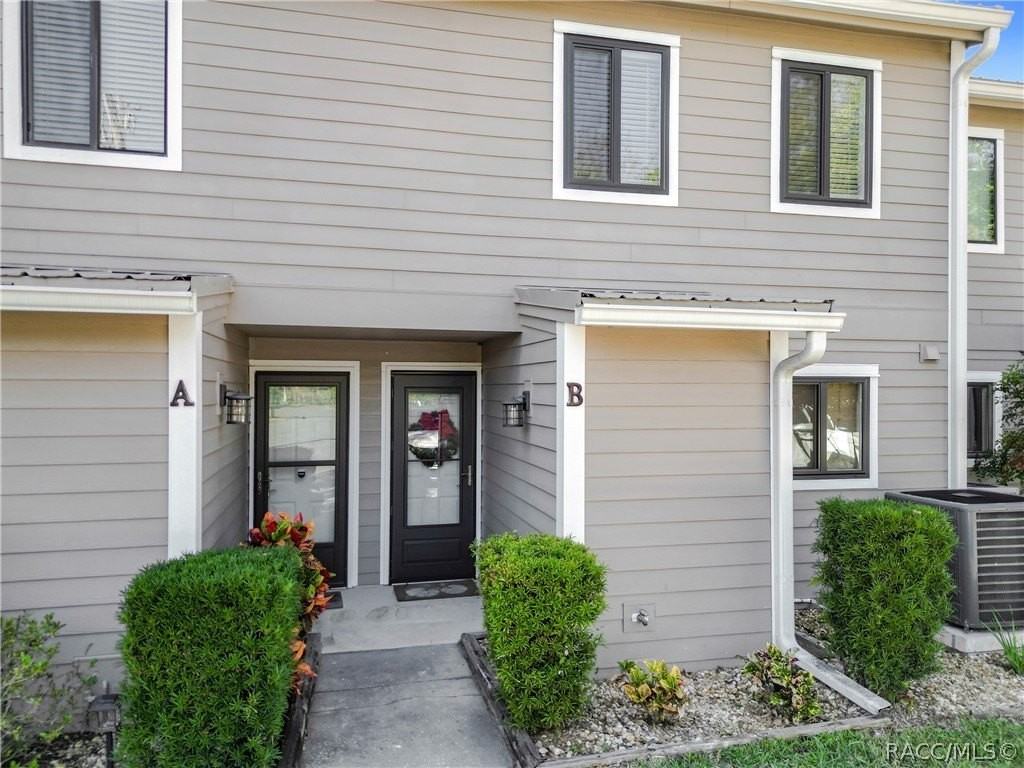 65 Beach Ln #A - Photo 3 of 50