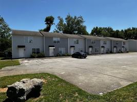 featured image of 1225 N Lee Dr #9