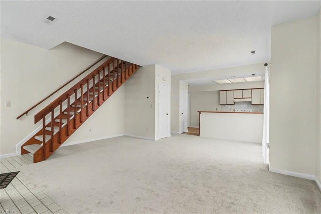 4658 Georgetown Pl - Photo 4 of 24