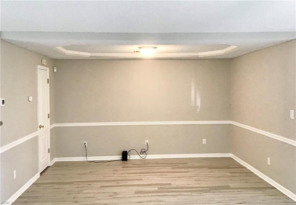 307 Esplanade Pl - Photo 4 of 27