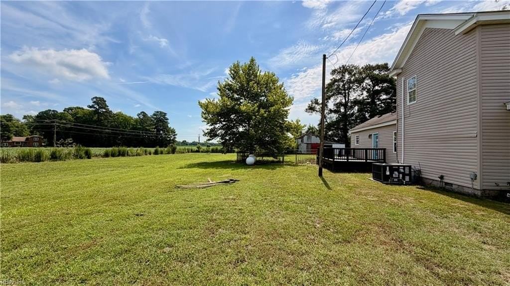 1128 Longstreet Ln - Photo 3 of 40