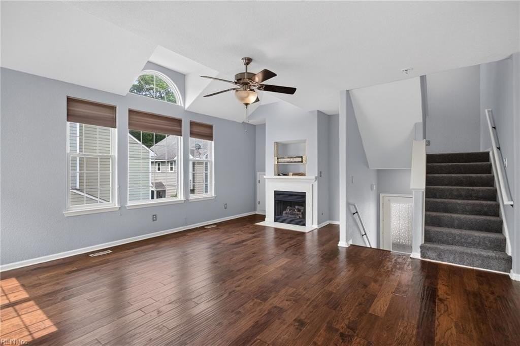 4823 Lake Dr - Photo 5 of 27