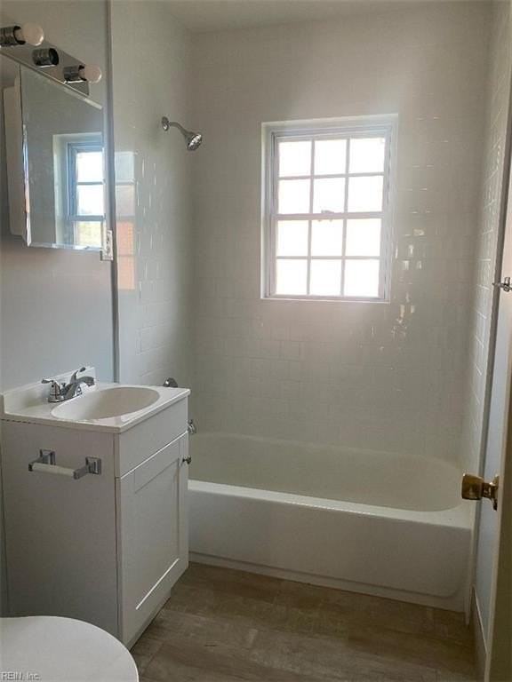1203 Weiss St - Photo 2 of 5