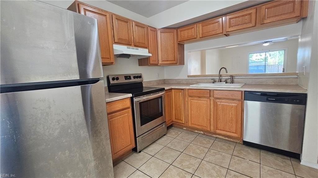 3908 Pollypine Dr - Photo 3 of 14