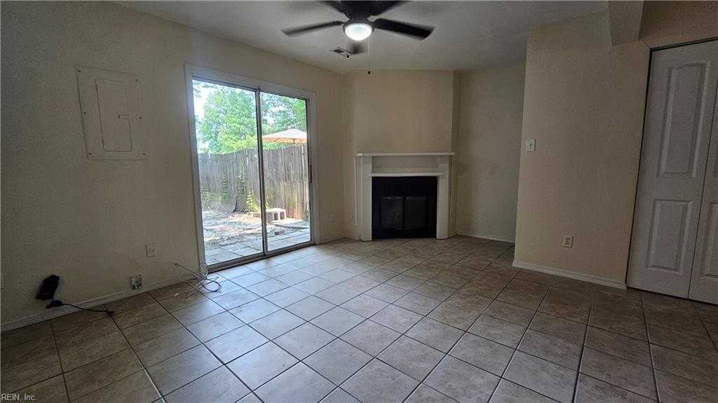 3908 Pollypine Dr - Photo 6 of 14
