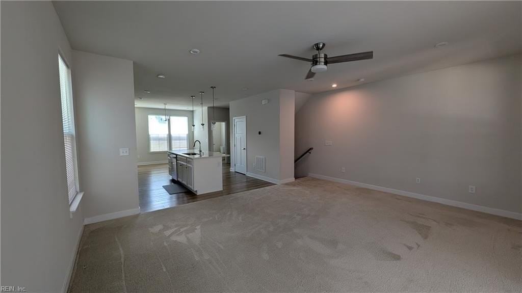 1233 Worden Way - Photo 4 of 19