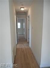 718 W Queen St - Photo 6 of 14