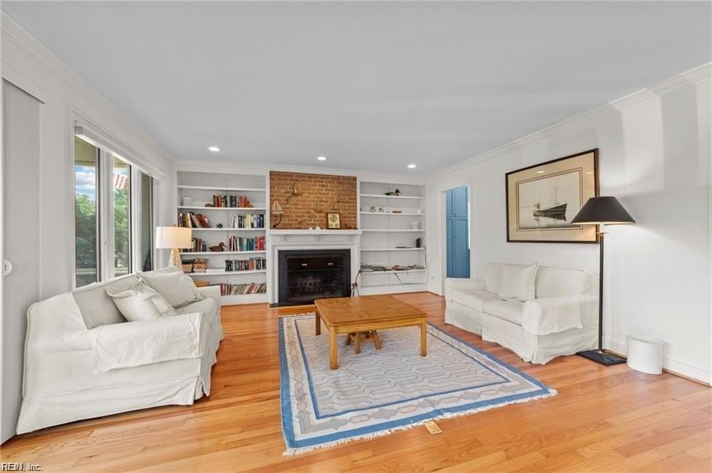 109 83rd St - Photo 5 of 42