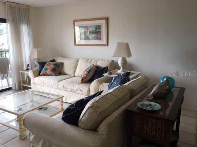 1001 Benjamin Franklin Dr #505 - Photo 4 of 19