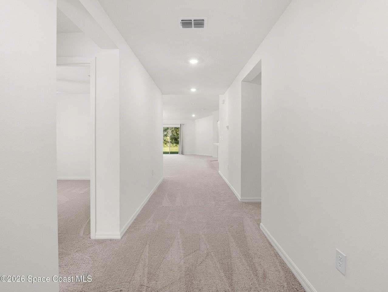 2192 Vinifera Dr - Photo 2 of 28