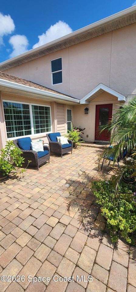 610 Palm Dr - Photo 2 of 29