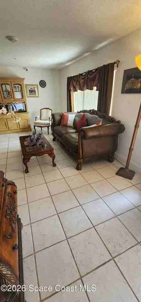 610 Palm Dr - Photo 4 of 29
