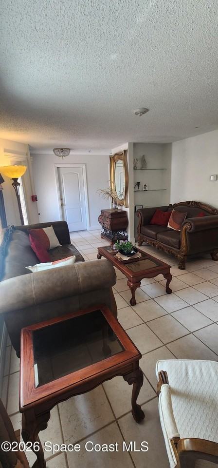 610 Palm Dr - Photo 5 of 29