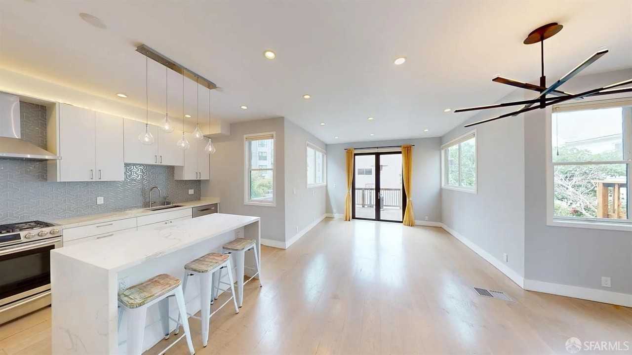 642 Mississippi St - Photo 6 of 31