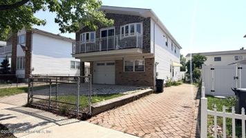 featured image of 79 Longdale St #1