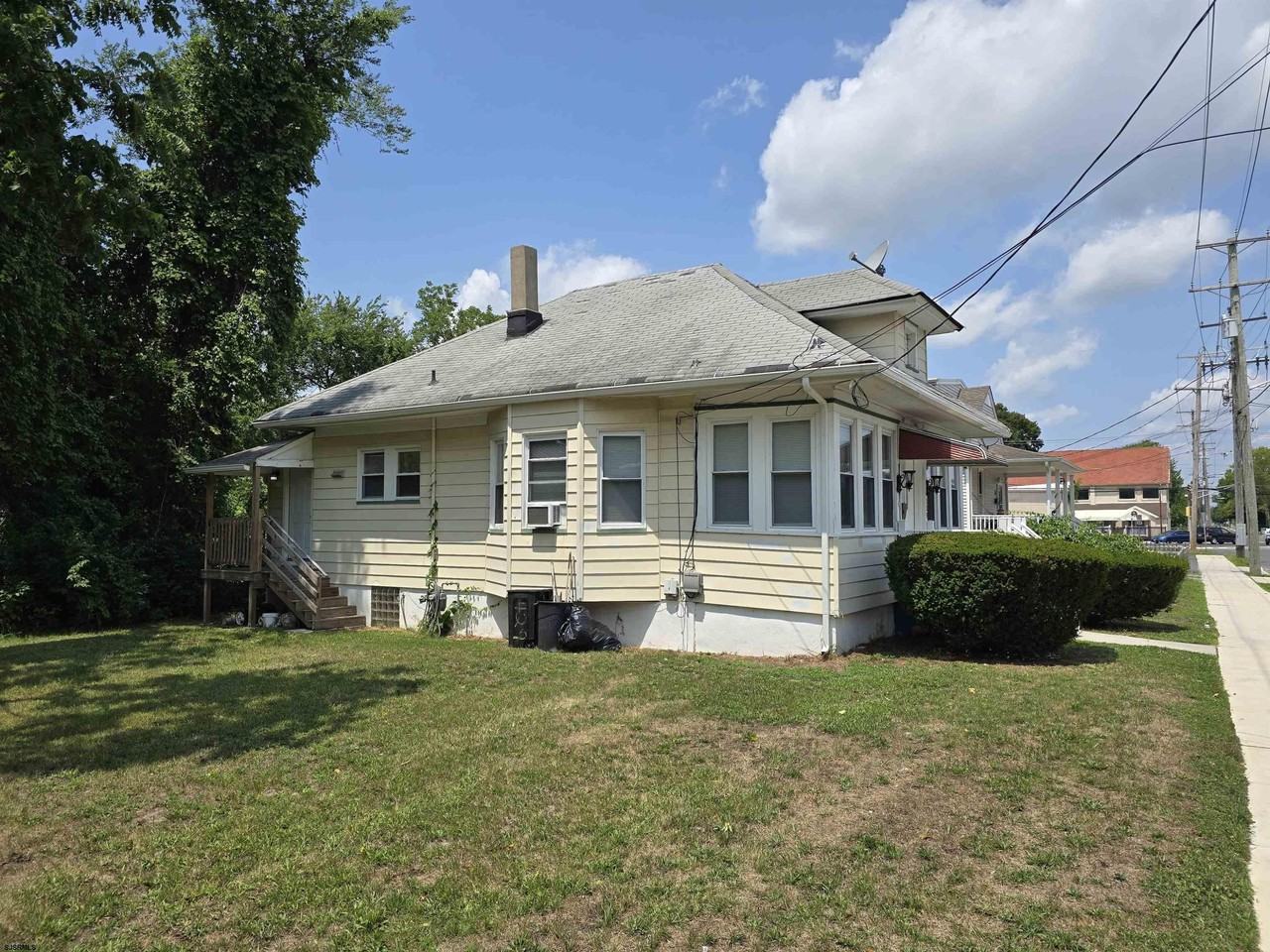 429 Doughty Rd - Photo 2 of 11