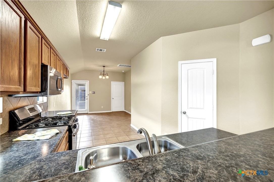 1048 Lilac Wind - Photo 5 of 23