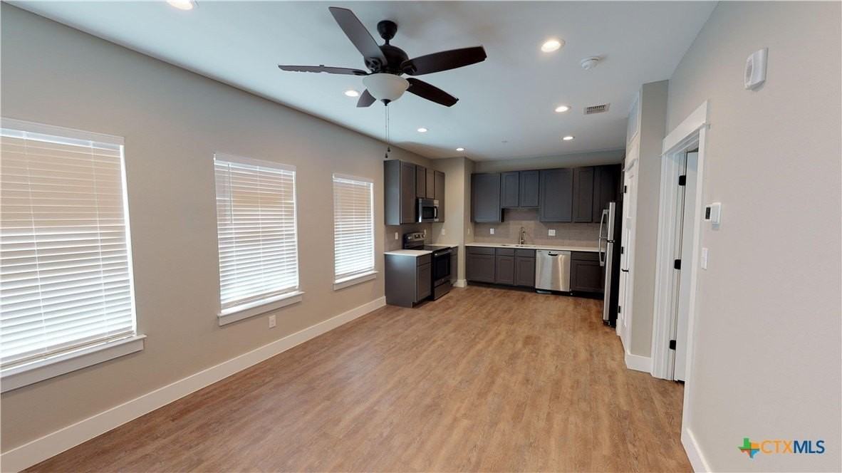 311 Craddock Ave #102 - Photo 6 of 15