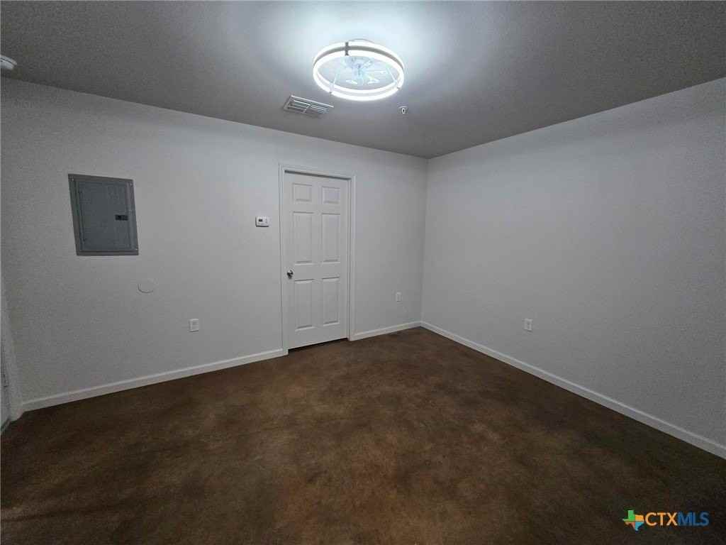 1037 W Court St #B - Photo 7 of 14