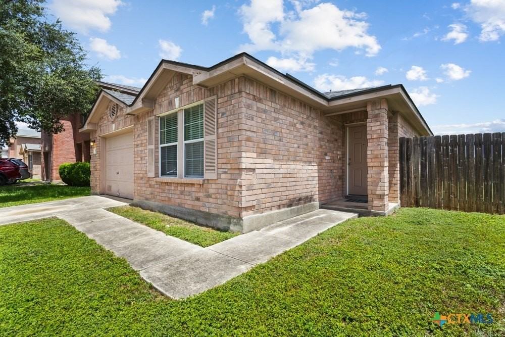 9719 Crescent Moon - Photo 3 of 24