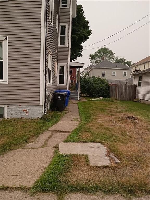 17 Wilson St - Photo 3 of 15