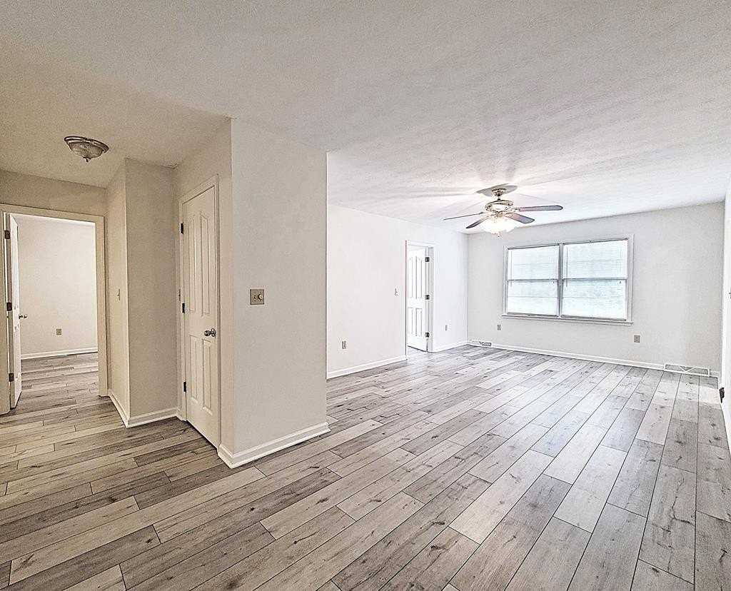 330 Jones Ln - Photo 2 of 16