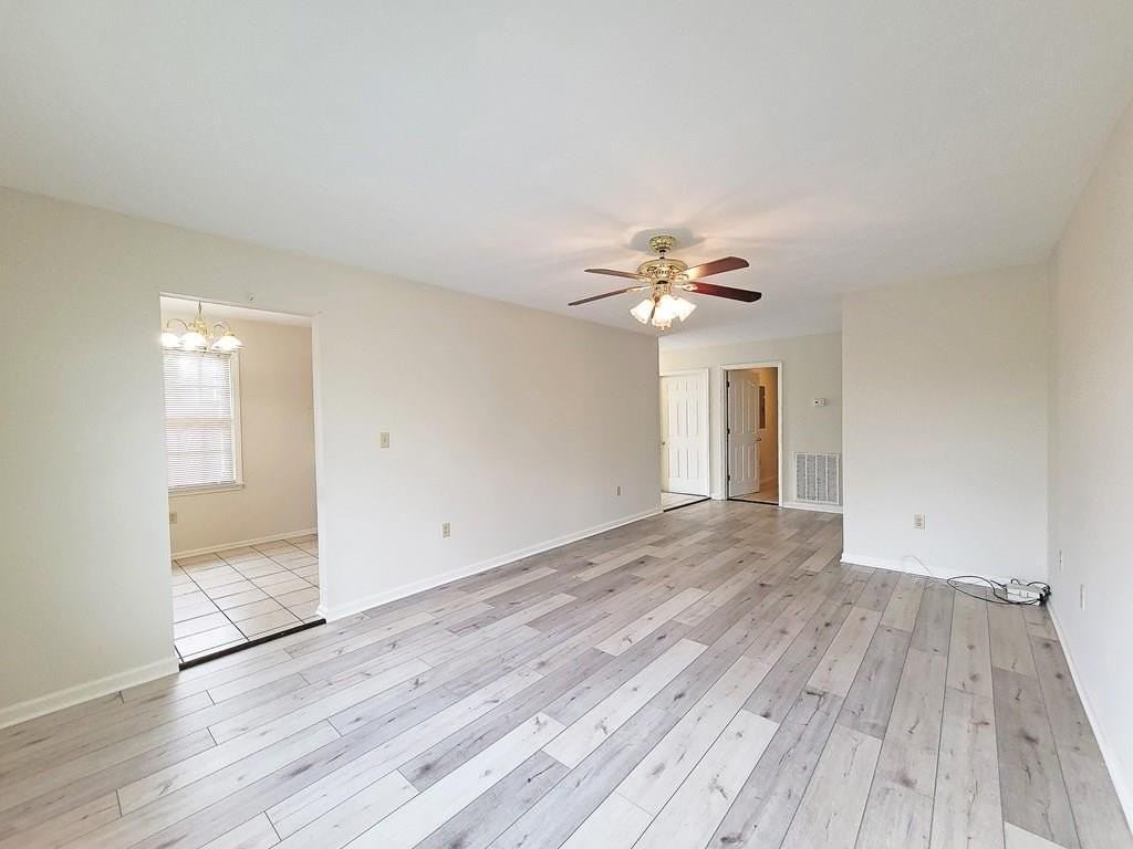 330 Jones Ln - Photo 3 of 16