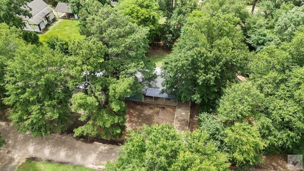 406 E 25th St - Photo 6 of 31