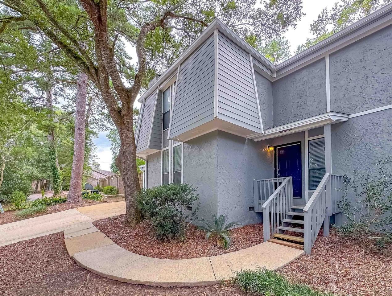 3735 Donovan Dr #A - Photo 2 of 40