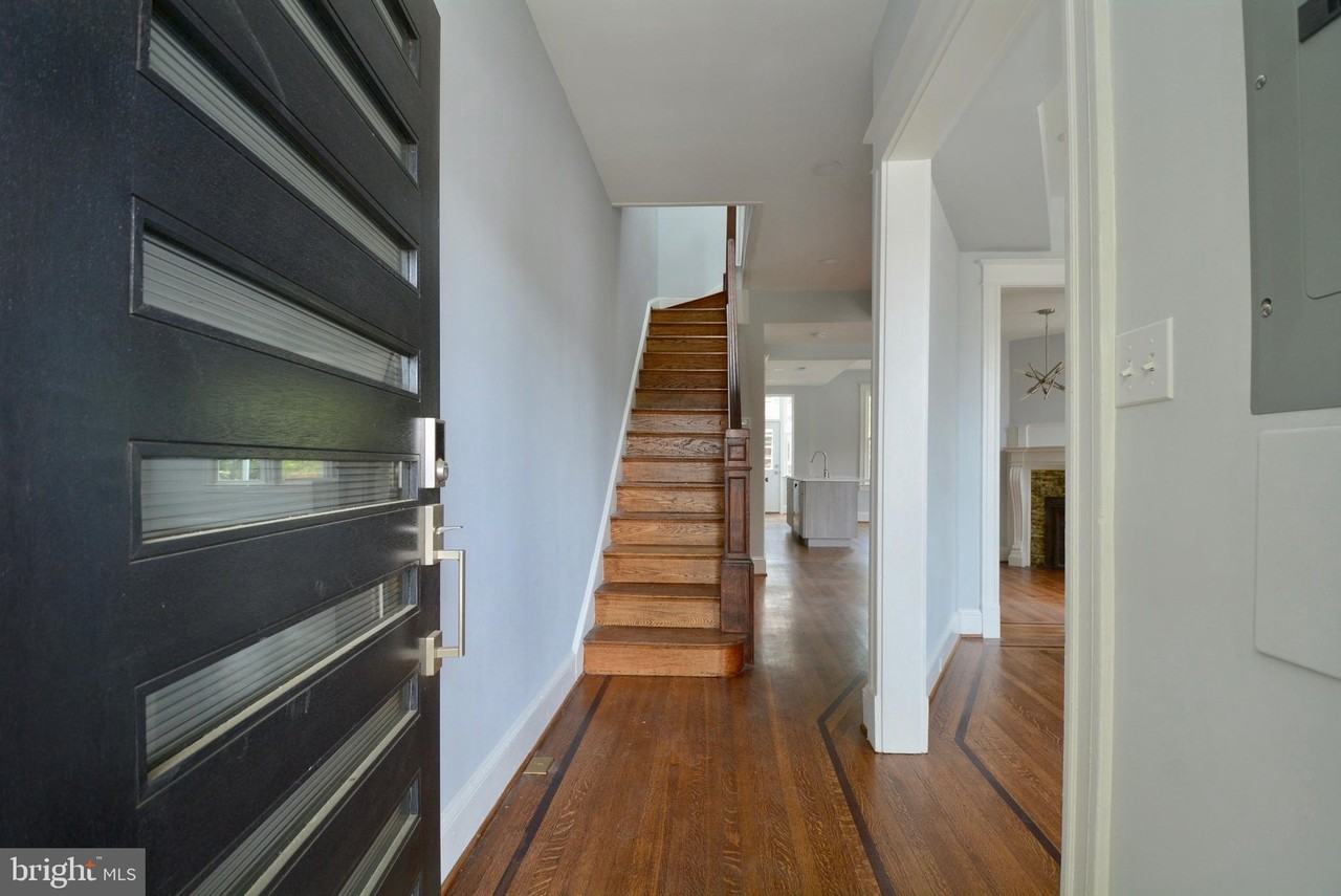 1724 2nd St Nw - Photo 4 of 32
