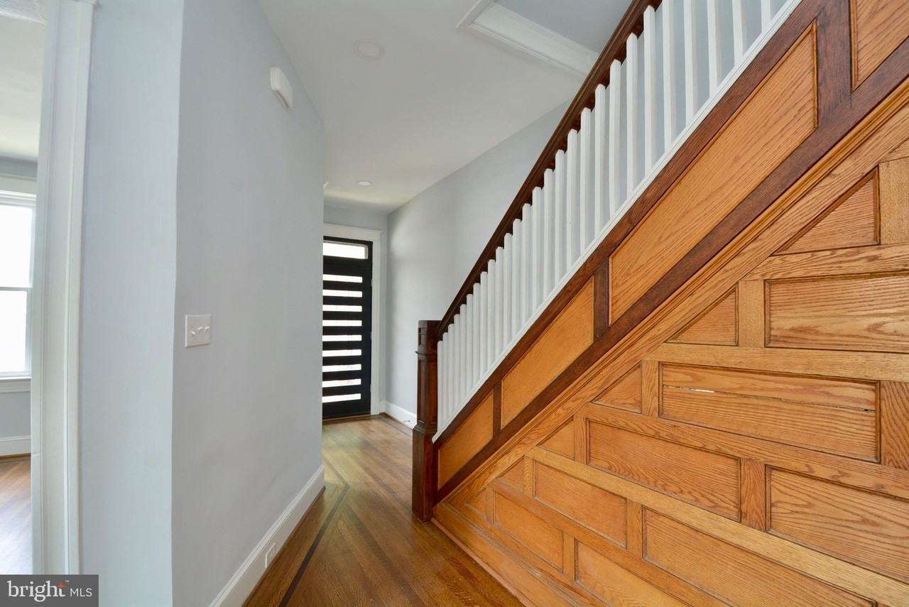 1724 2nd St Nw - Photo 5 of 32