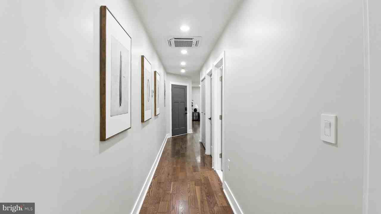 2256 High St Se #4 - Photo 6 of 14