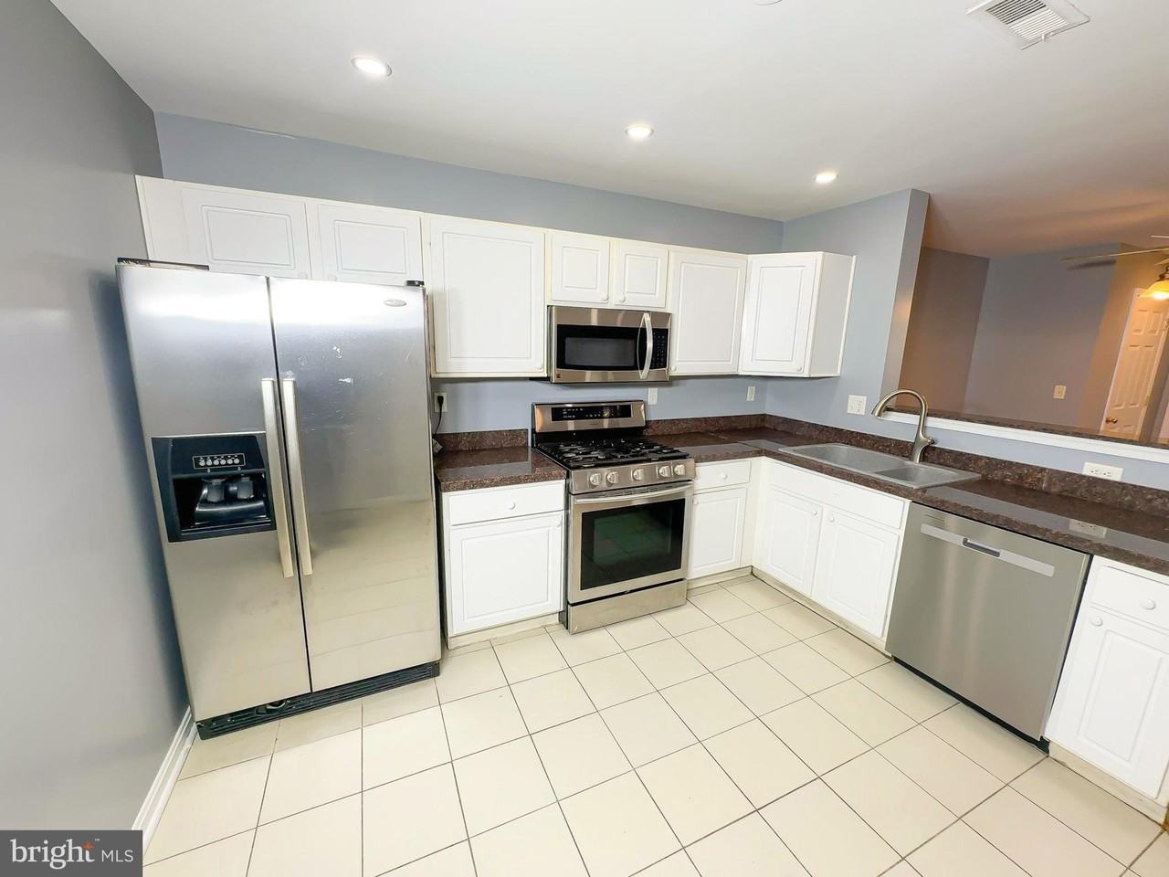 1632 Briarview Ct #50 - Photo 7 of 25