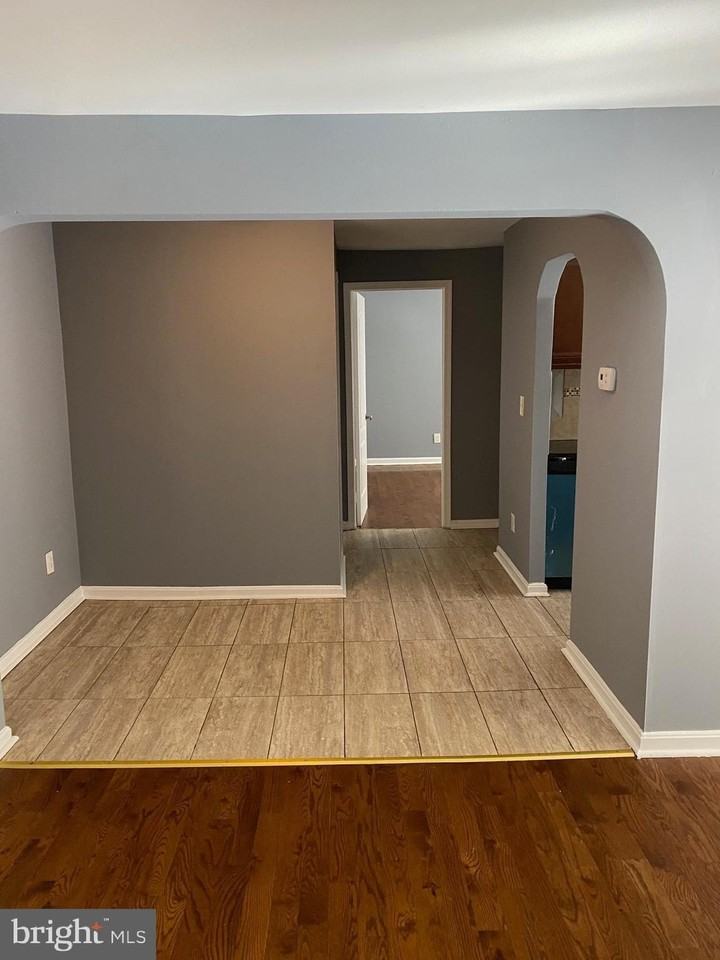 8727 Hayshed Ln #32 - Photo 6 of 10