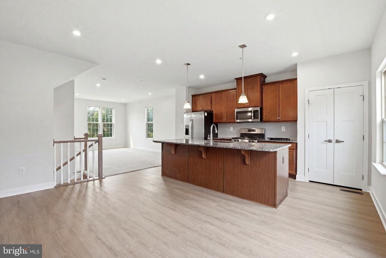 9623 Tall Oaks Rd #9623 - Photo 4 of 27